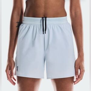 On Running Women’s 5" Performance Shorts Arctic